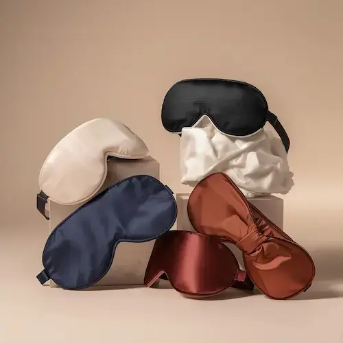 Sélection de masques de sommeil en soie et satin pour bien dormir